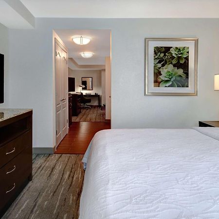 Hilton Garden Inn Fort Myers Extérieur photo