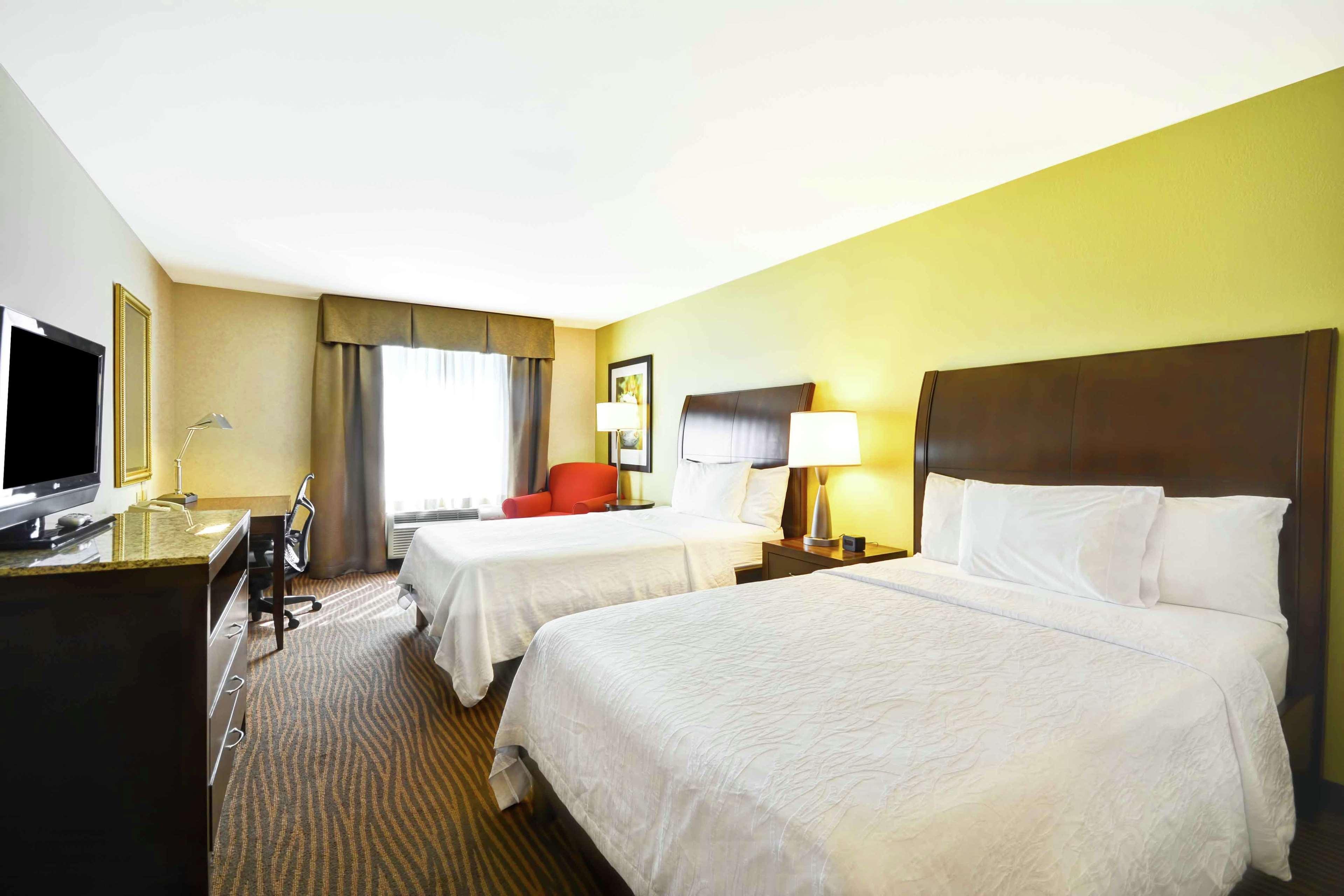 Hilton Garden Inn Fort Myers Extérieur photo