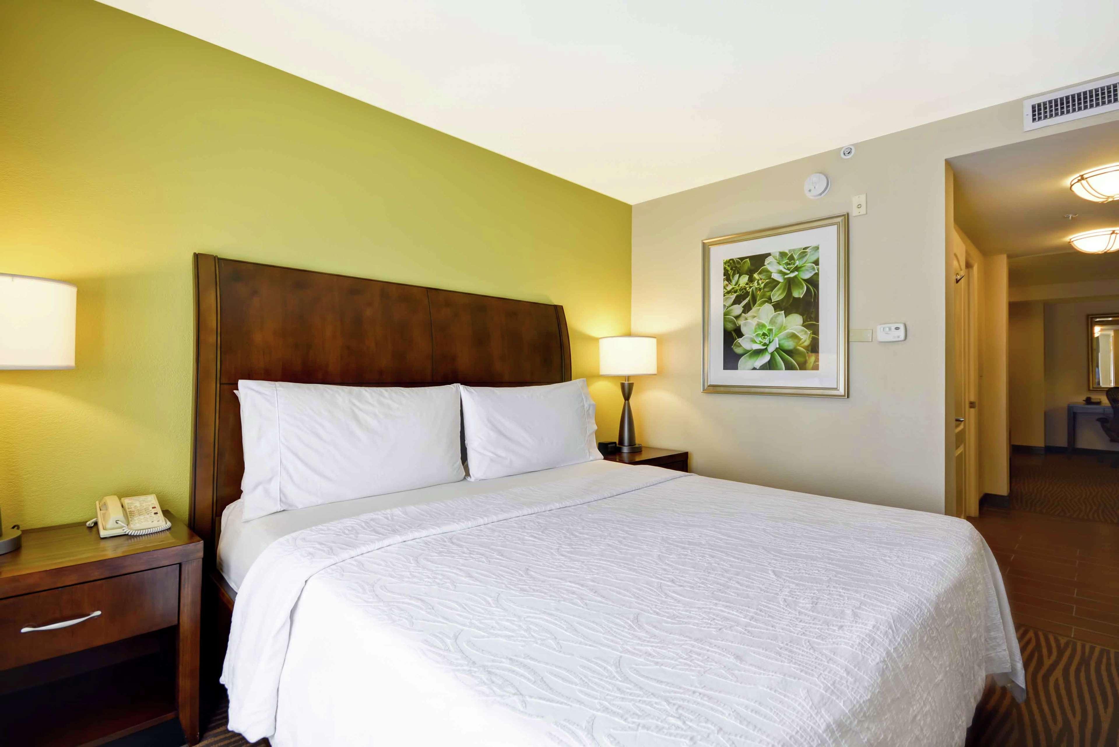 Hilton Garden Inn Fort Myers Extérieur photo