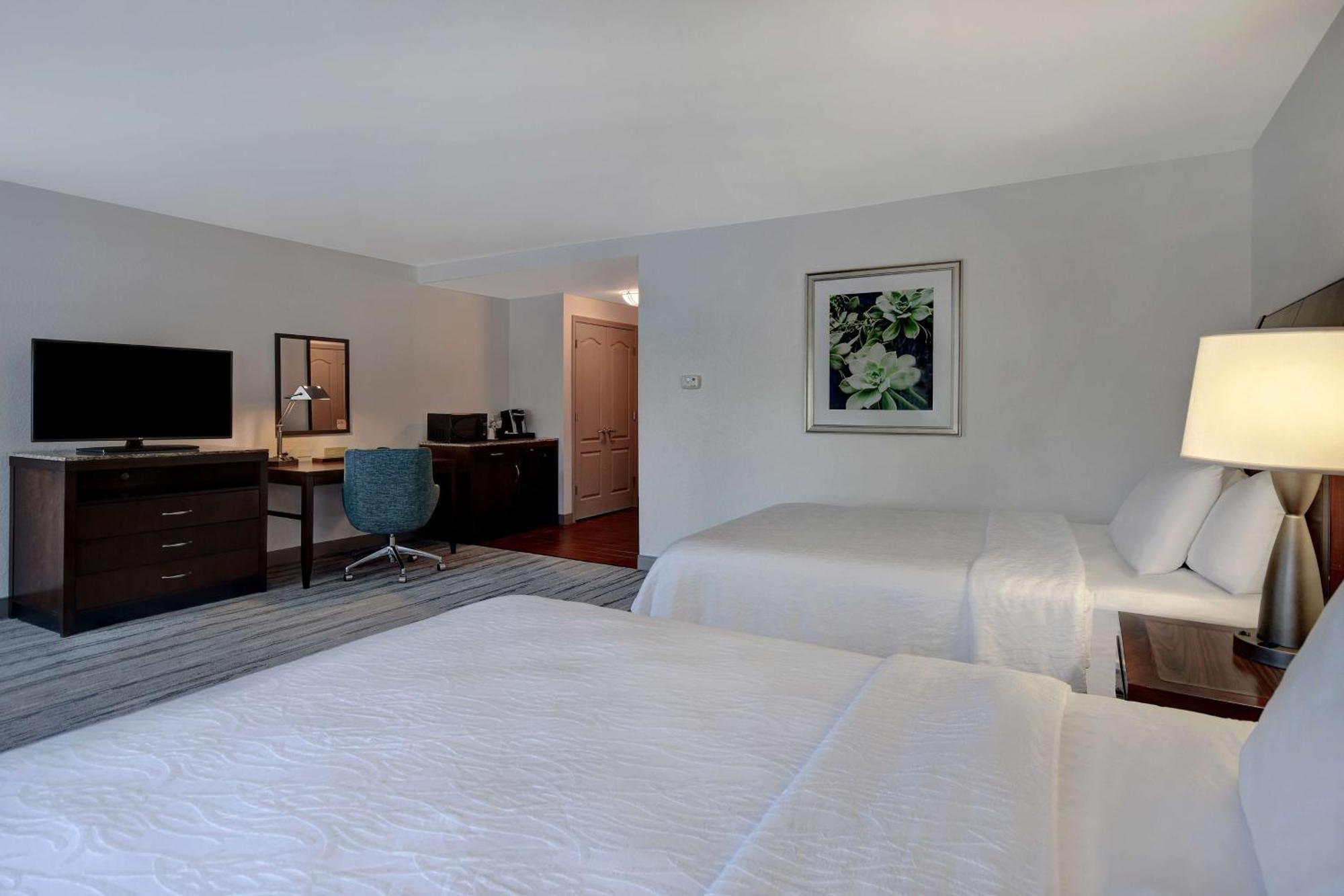 Hilton Garden Inn Fort Myers Extérieur photo